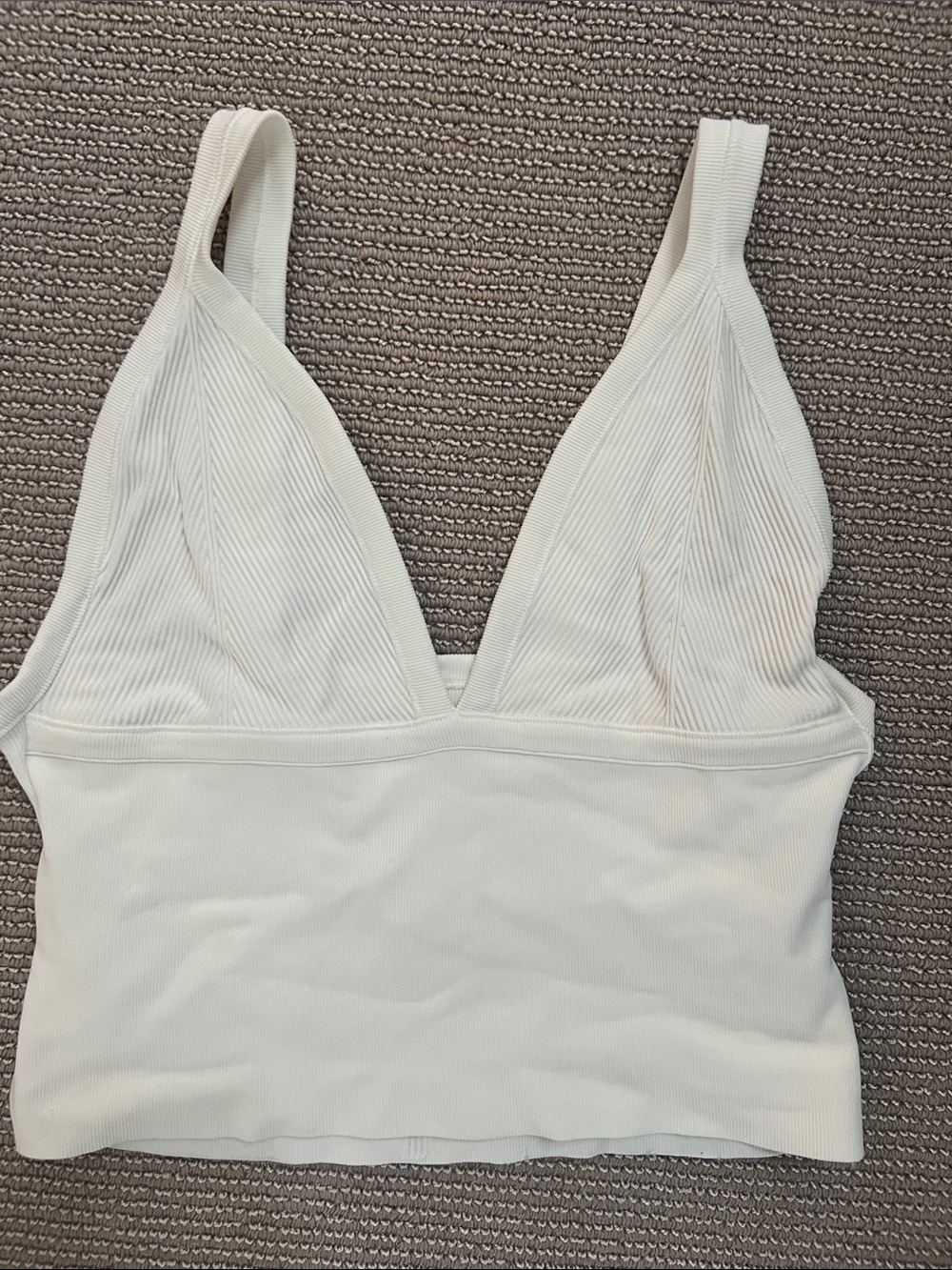 Urban Outfitters White Ribbed V-Neck Bralette Tank - Picture 5 of 6